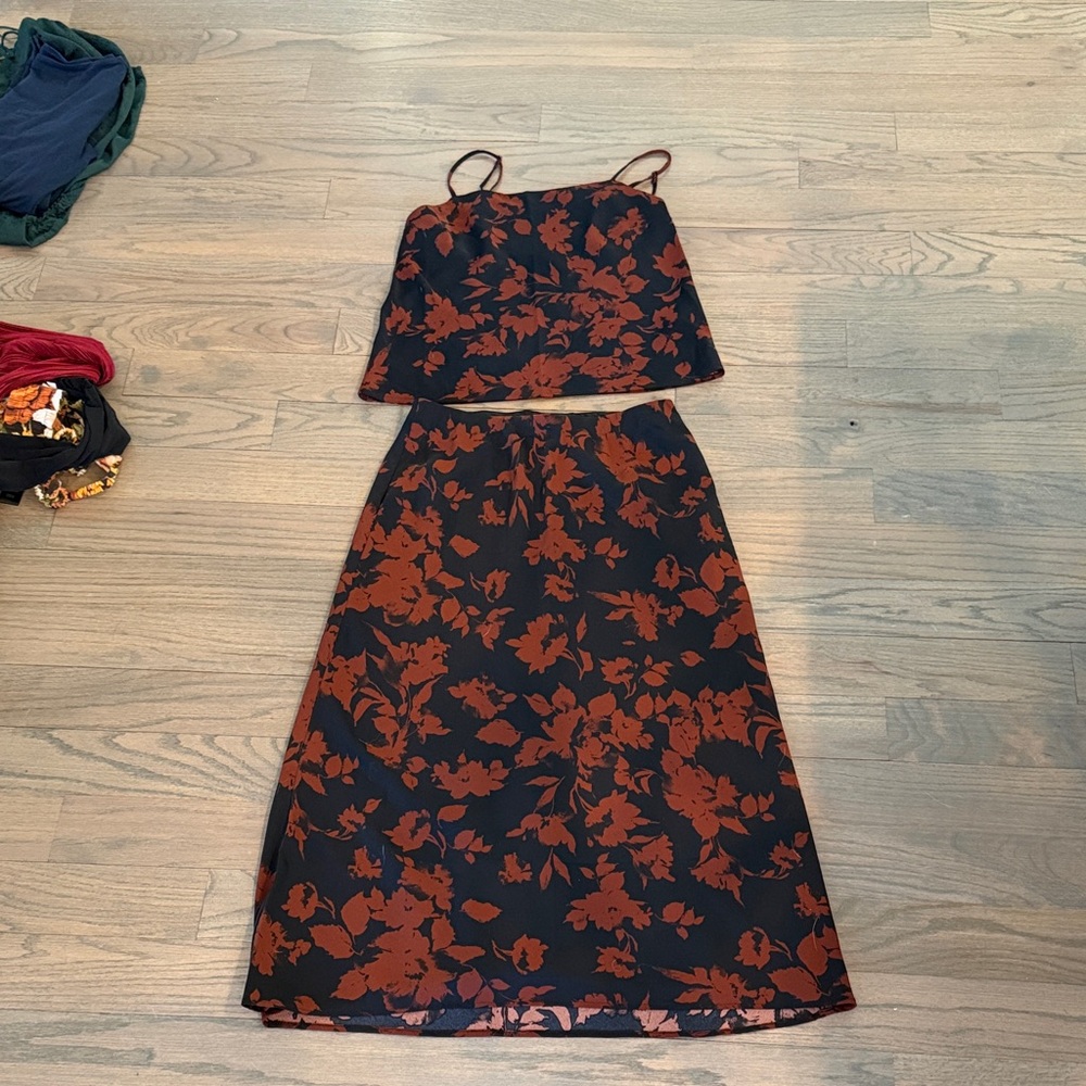 Abercrombie & Fitch Black and Rust Floral Skirt Set